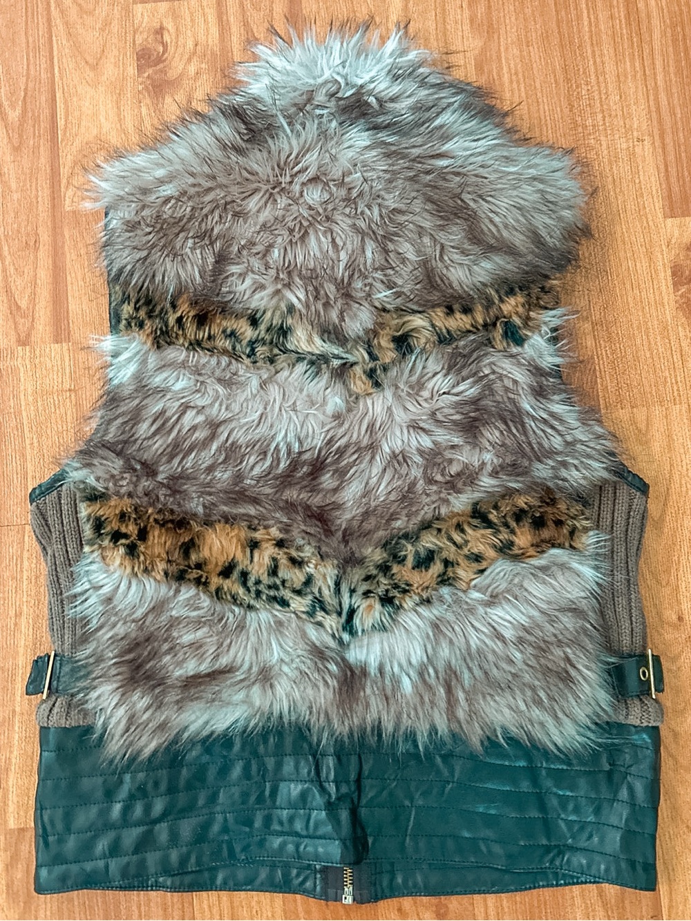 Y2K Faux Fur Vest Women’s Knit Trim Street Style Guess Size Medium Animal Print - Picture 5 of 10